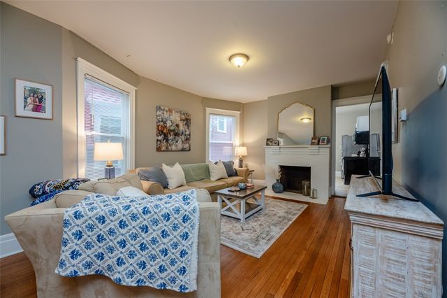 39 Oxford Street, Rochester, NY 14607