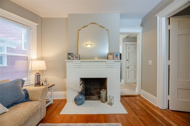 39 Oxford Street, Rochester, NY 14607