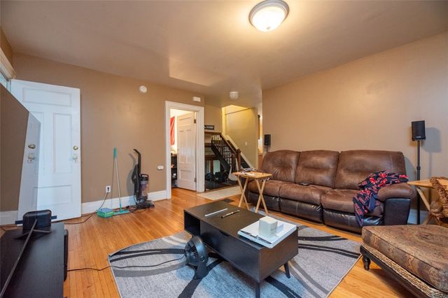 39 Oxford Street, Rochester, NY 14607