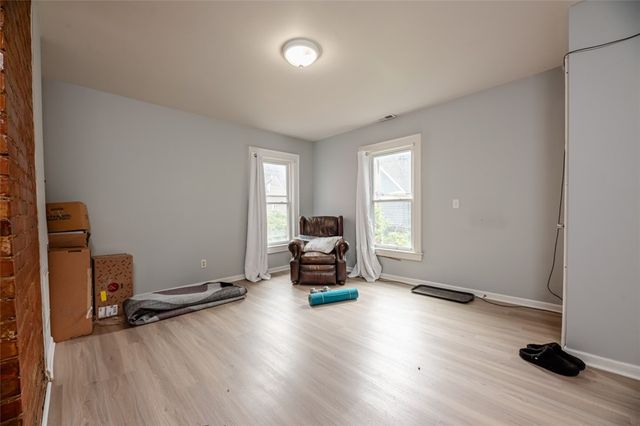 39 Oxford Street, Rochester, NY 14607