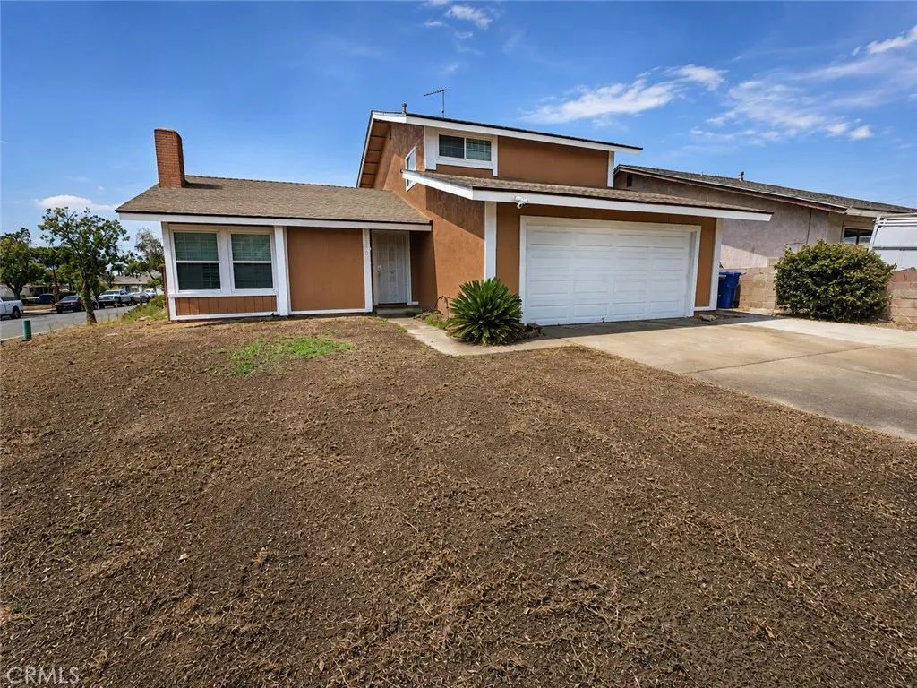 7370 Palm, Fontana, CA 92336