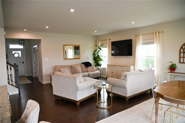 3258 Heatherstone Drive, Troy, OH 45373