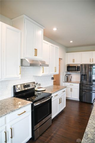 3258 Heatherstone Drive, Troy, OH 45373