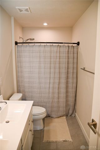 3258 Heatherstone Drive, Troy, OH 45373