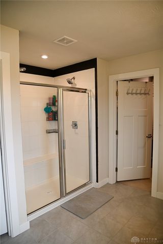 3258 Heatherstone Drive, Troy, OH 45373