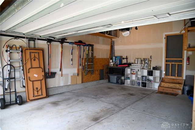 3258 Heatherstone Drive, Troy, OH 45373