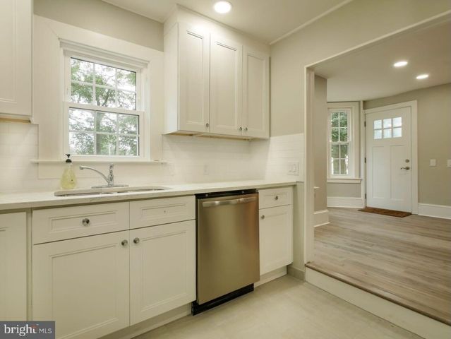 770 WOODBOURNE RD, Langhorne, PA 19047