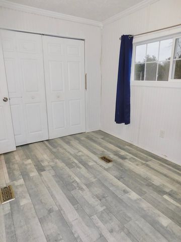 390 Churchhouse Hill Road, Irvine, KY 40336