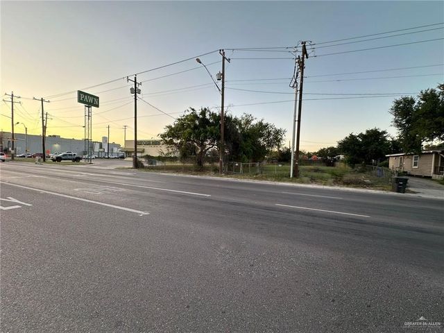 2206 Oakland Avenue, Mcallen, TX 78501