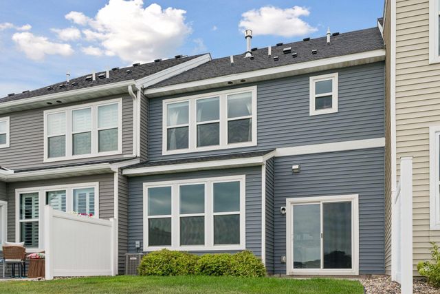 11327 Brookview Road, Woodbury, MN 55129