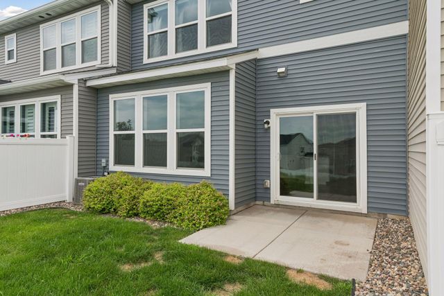 11327 Brookview Road, Woodbury, MN 55129