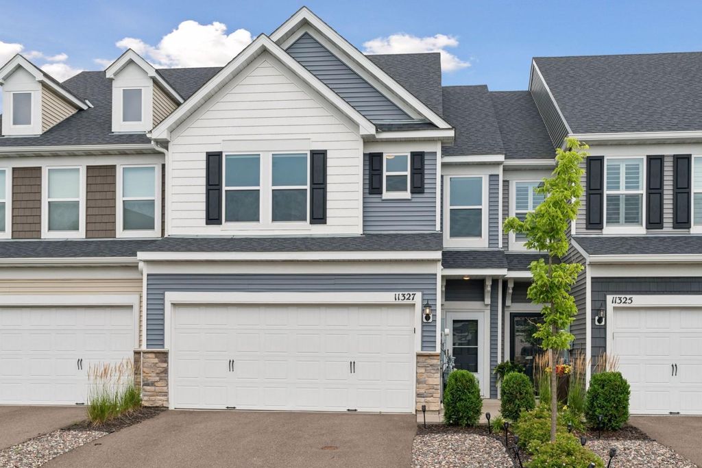 11327 Brookview Road, Woodbury, MN 55129