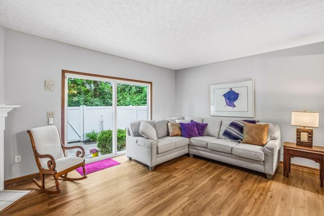 5819 ELMBRIDGE Lane, Dublin, OH 43016