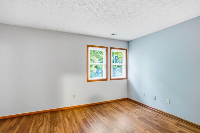 5819 ELMBRIDGE Lane, Dublin, OH 43016