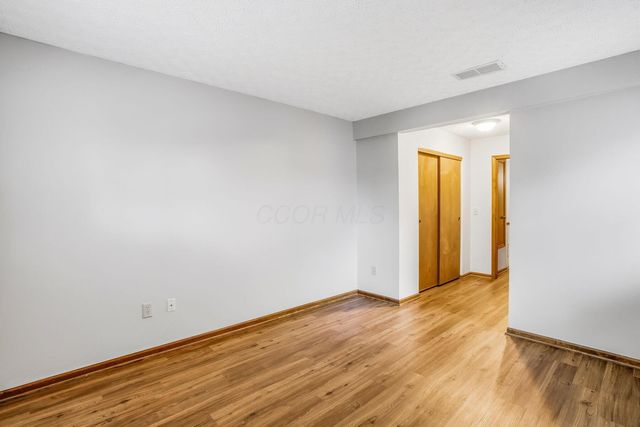 5819 ELMBRIDGE Lane, Dublin, OH 43016