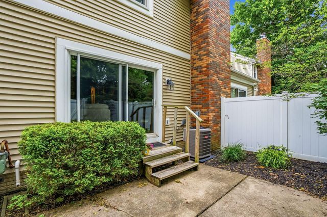 5819 ELMBRIDGE Lane, Dublin, OH 43016