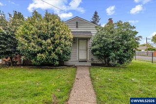 904 Waverly Dr SE, Albany, OR 97322