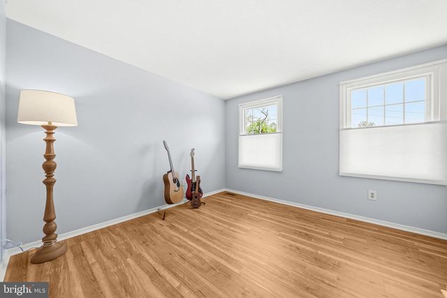 6908 COURAGEOUS CIR, Burke, VA 22015