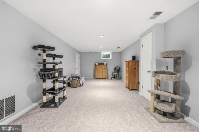 6908 COURAGEOUS CIR, Burke, VA 22015