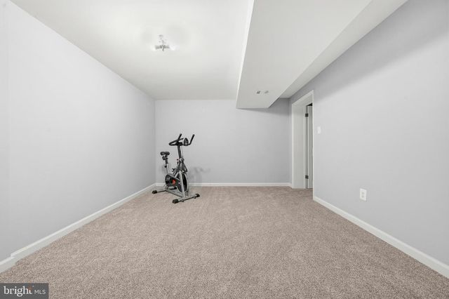6908 COURAGEOUS CIR, Burke, VA 22015