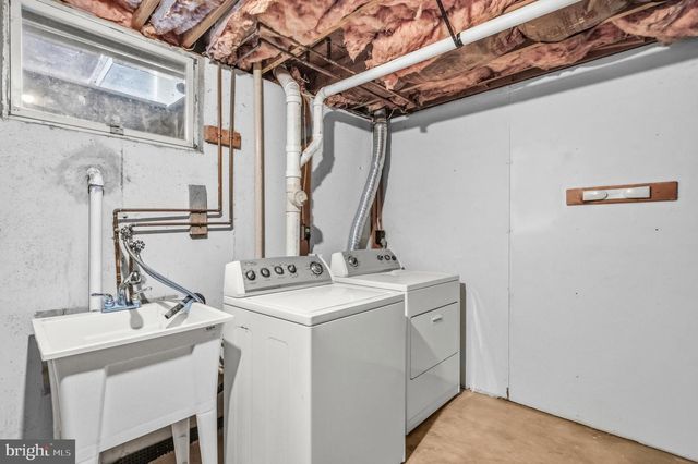 6908 COURAGEOUS CIR, Burke, VA 22015