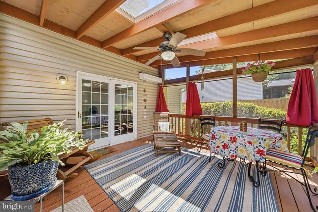 6908 COURAGEOUS CIR, Burke, VA 22015
