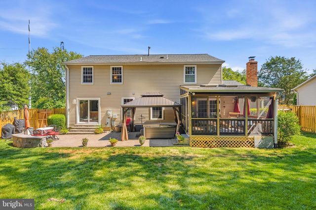 6908 COURAGEOUS CIR, Burke, VA 22015