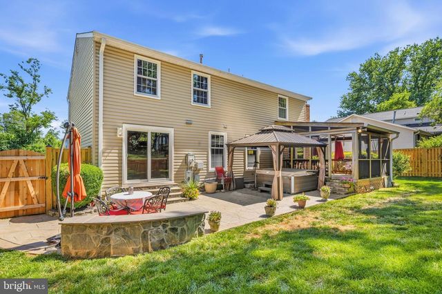 6908 COURAGEOUS CIR, Burke, VA 22015