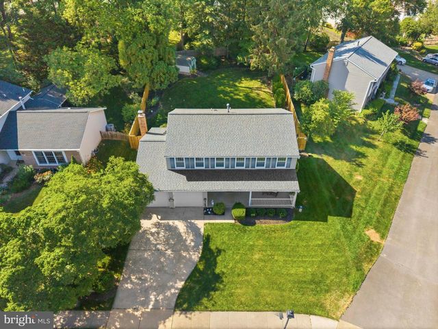 6908 COURAGEOUS CIR, Burke, VA 22015