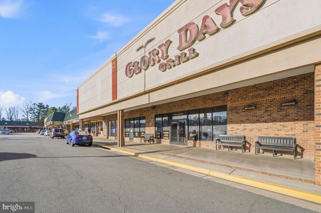 6908 COURAGEOUS CIR, Burke, VA 22015