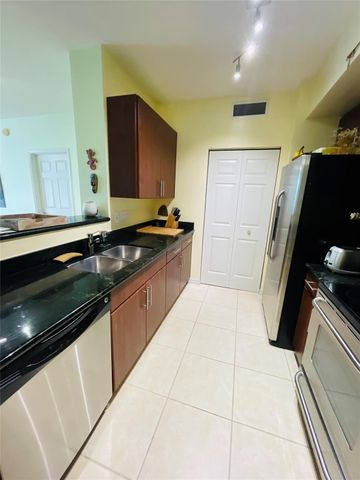 2401 NE 65th Street 408, Fort Lauderdale, FL 33308