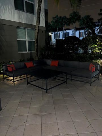 2401 NE 65th Street 408, Fort Lauderdale, FL 33308