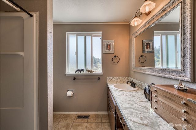 3295 Hastings Avenue, Port Townsend, WA 98368