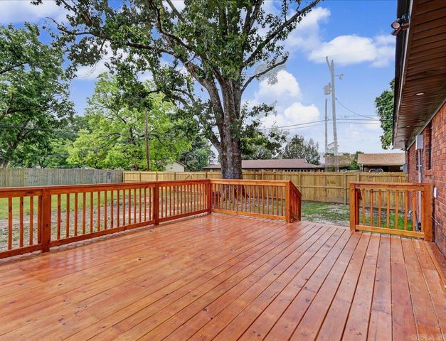 1703 Park Avenue, Malvern, AR 72104