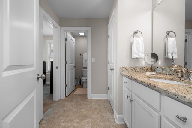 2384 Somerset Valley Dr, Antioch, TN 37013