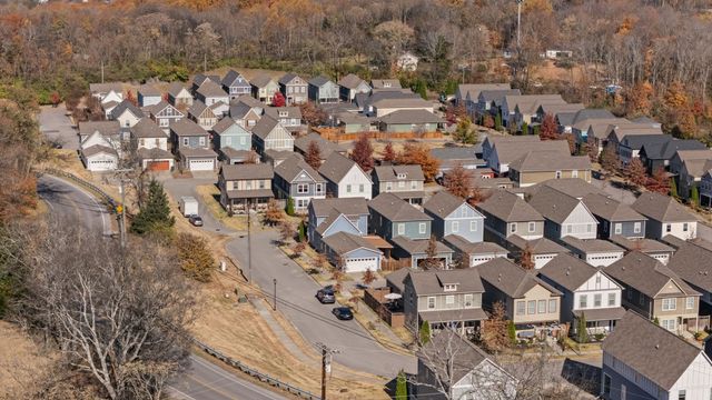 2384 Somerset Valley Dr, Antioch, TN 37013