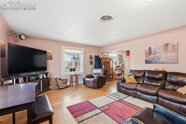 936 E Moreno Avenue, Colorado Springs, CO 80903