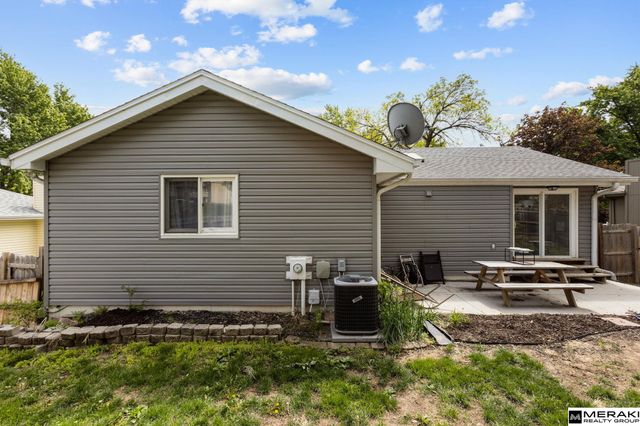 2122 N 121st Street, Omaha, NE 68164