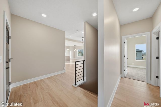 7601 Gulls Way, Lincoln, NE 68514