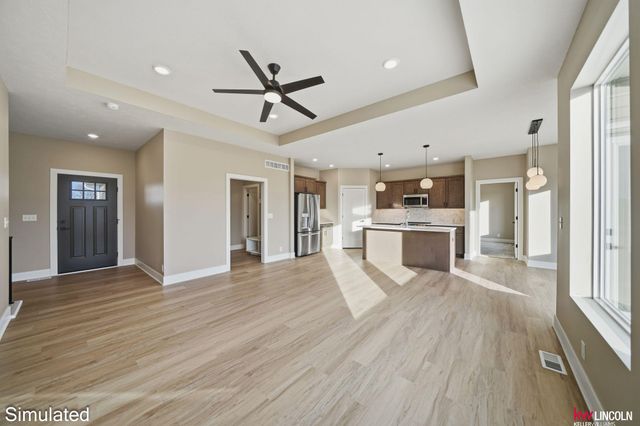 7601 Gulls Way, Lincoln, NE 68514