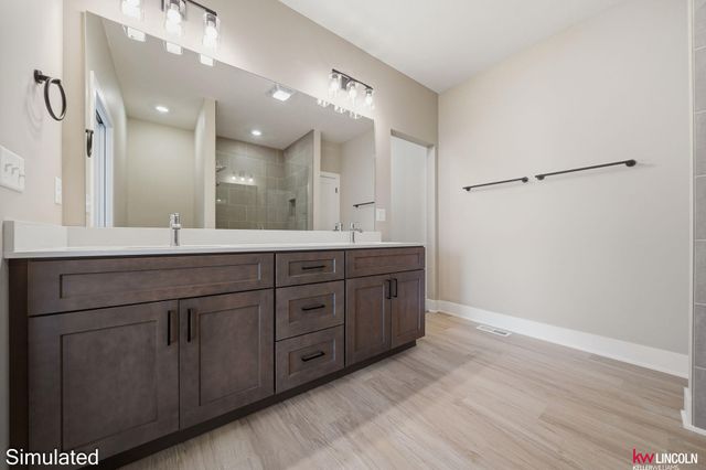 7601 Gulls Way, Lincoln, NE 68514