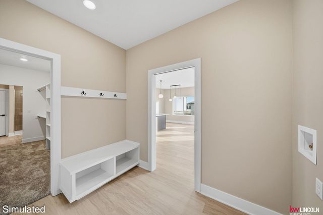 7601 Gulls Way, Lincoln, NE 68514