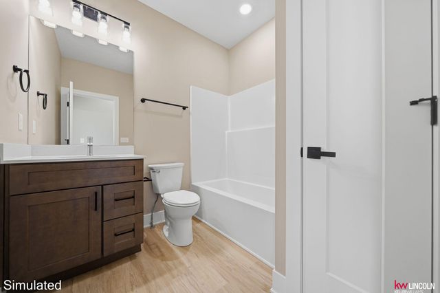 7601 Gulls Way, Lincoln, NE 68514