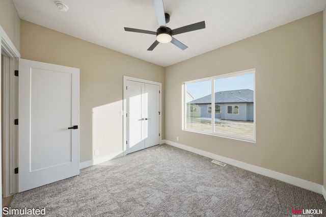 7601 Gulls Way, Lincoln, NE 68514