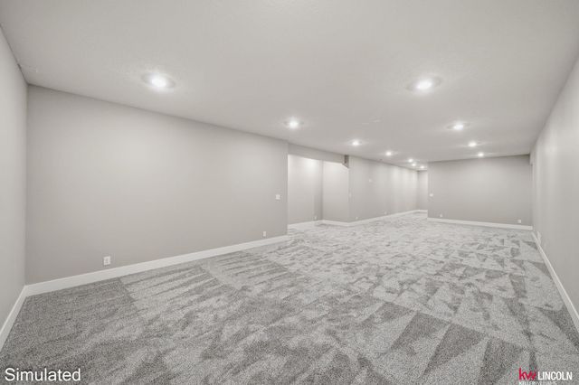 7601 Gulls Way, Lincoln, NE 68514