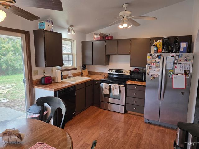 1887 W Cherry Ct, Boise, ID 83705