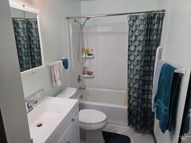 1887 W Cherry Ct, Boise, ID 83705