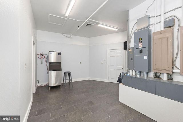 838 BOWLING GREEN RD, Front Royal, VA 22630