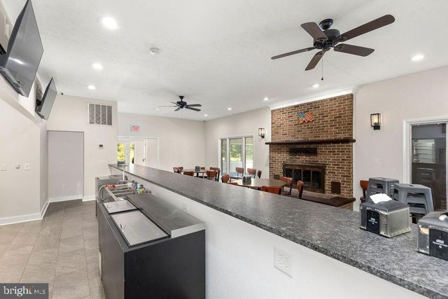 838 BOWLING GREEN RD, Front Royal, VA 22630