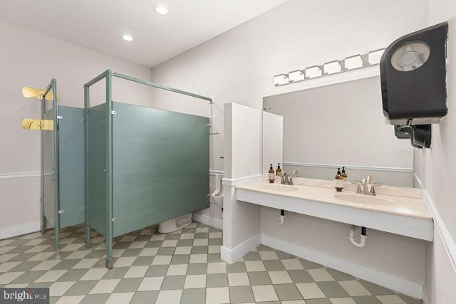 838 BOWLING GREEN RD, Front Royal, VA 22630